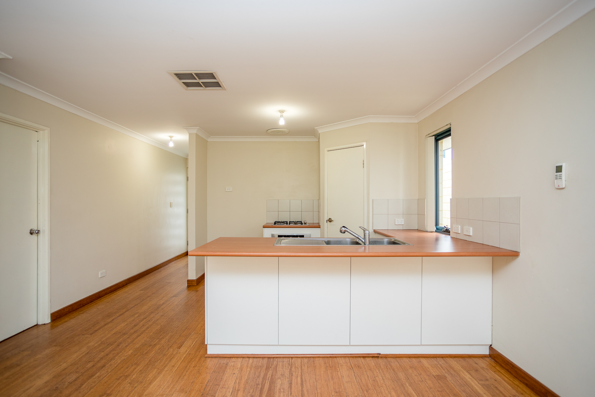 126 WHEATLEY ST, GOSNELLS WA 6110, 0 Schlafzimmer, 0 Badezimmer, Townhouse