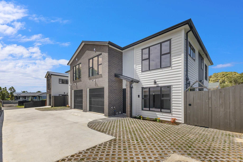 Manurewa 5 Slaapkamer Search Ends Here- Perfect Home+Additional Benefit