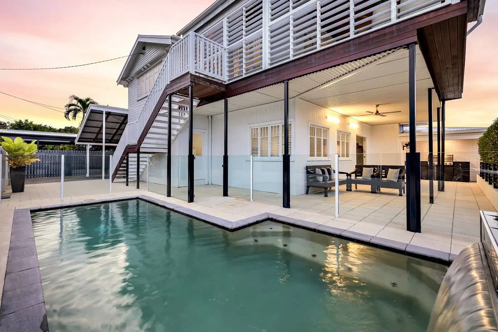 Cairns North 5Kwarto Classic Queenslander Charm With Designer Style And Luxury