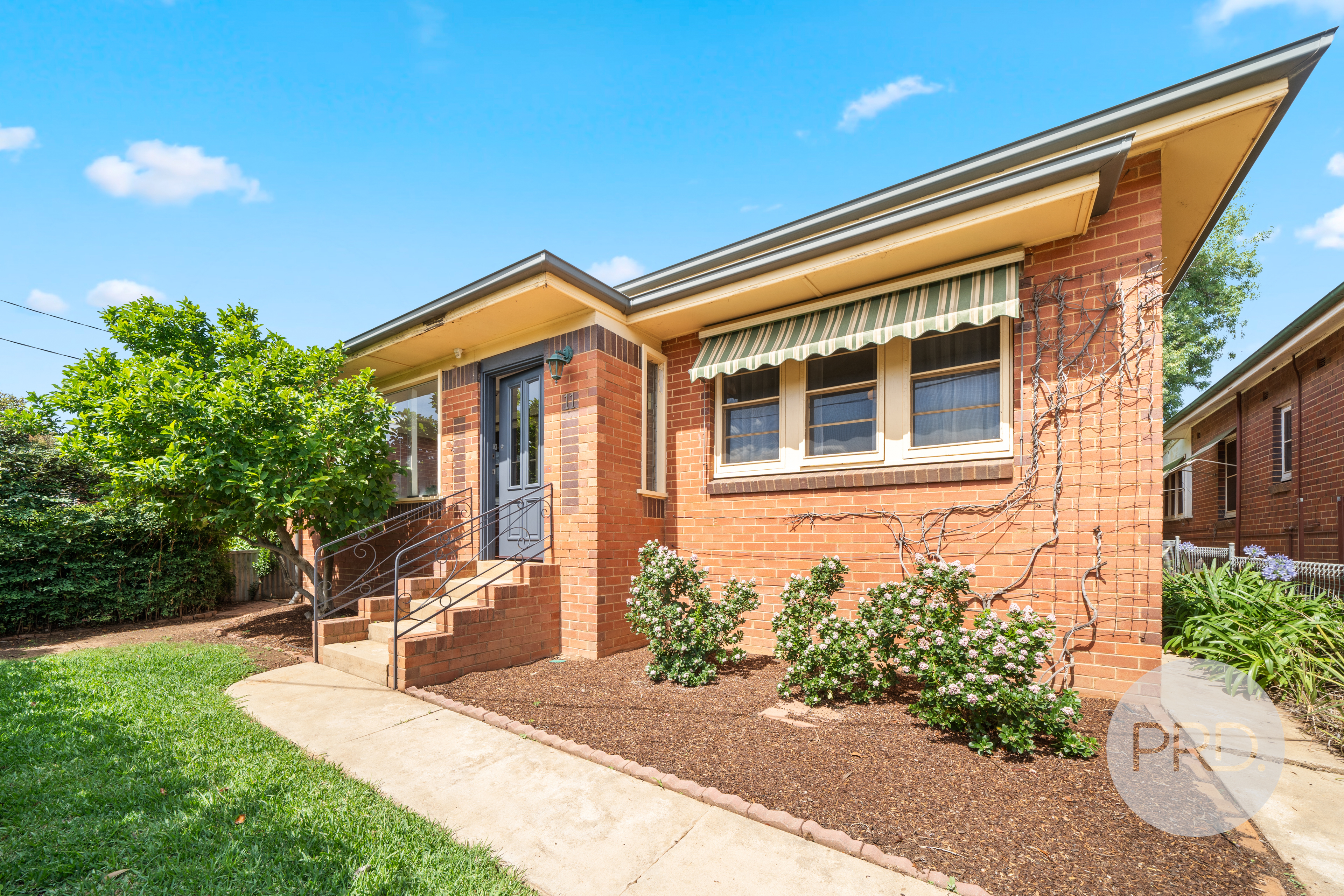 11 BOURKE ST, TURVEY PARK NSW 2650, 0 Kuwarto, 0 Banyo, House