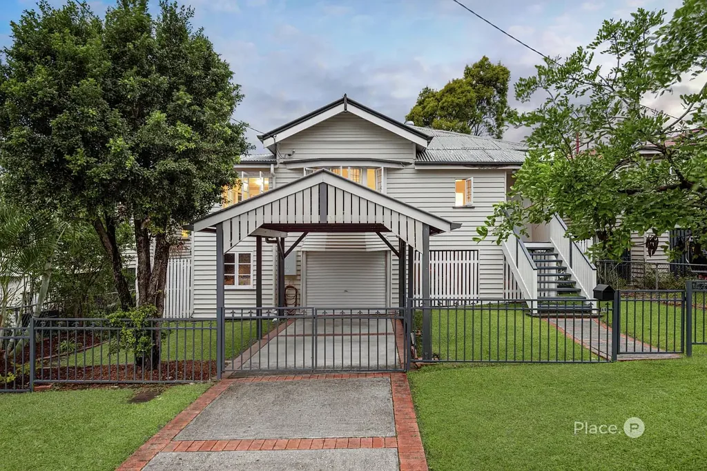 68 Carranya Street, Camp Hill, QLD 4152