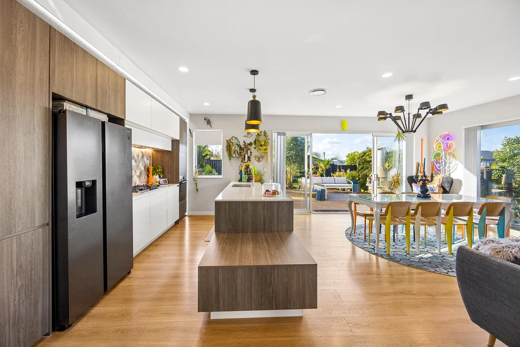Kumeu 4房  Designer Edge meets High-Vibe Living