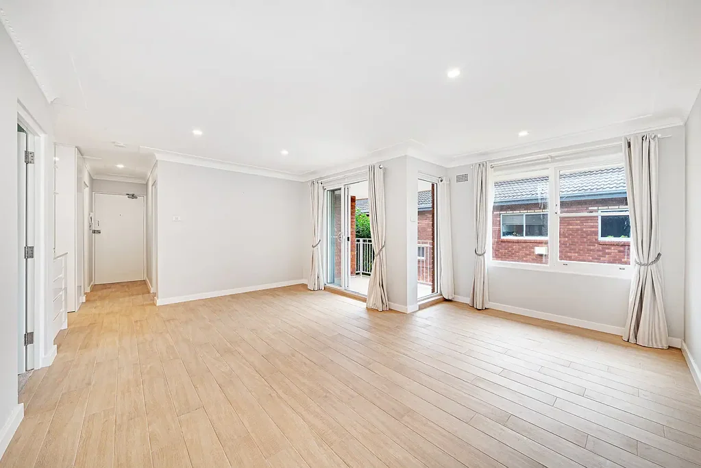 Unfurnished Two Bedroom Apartment With Tandem Off Street Parking