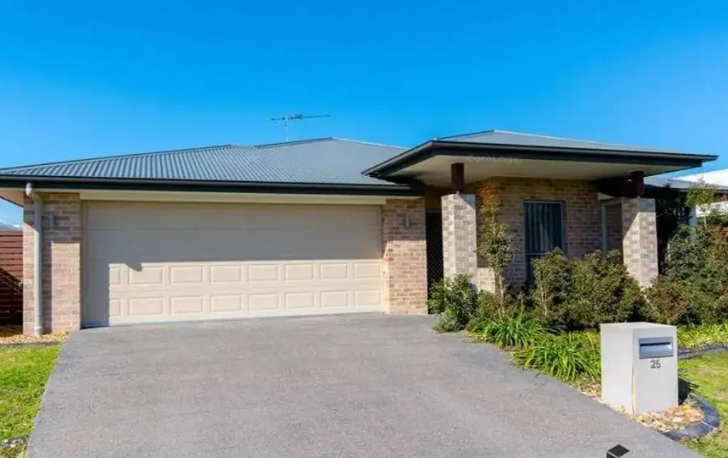 Modern Family Home in a Quiet Location