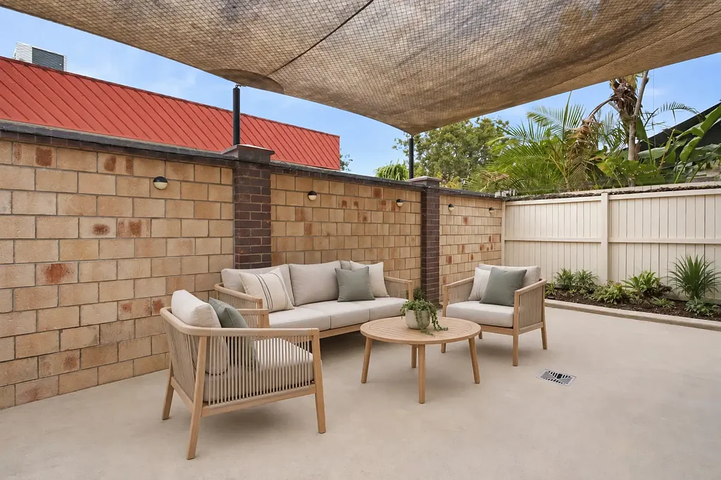 Riverhills 3Zimmer MOVE IN READY. ENJOY RIVERHILLS EASY LIVING. Open Home: Saturday & Sunday 26th & 27th Sept 12:00 - 12:30 pm