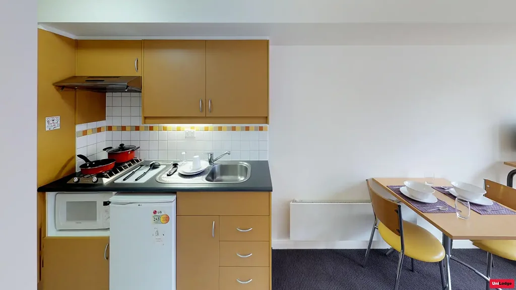 1215/238 Flinders St, Melbourne, VIC 3000
