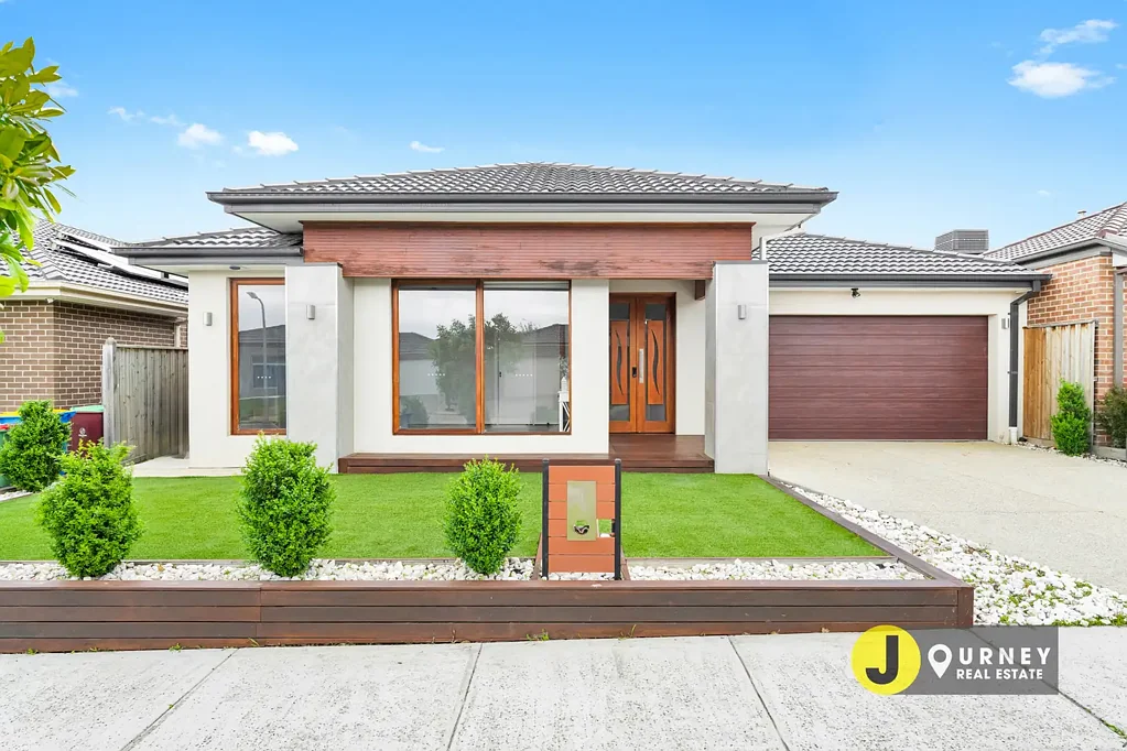 36 Observatory Street, Clyde North, VIC 3978