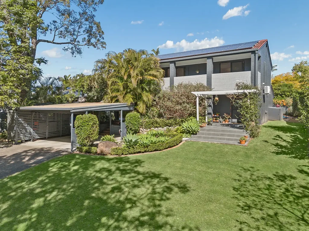 14 Matingara Street, Chapel Hill, QLD 4069