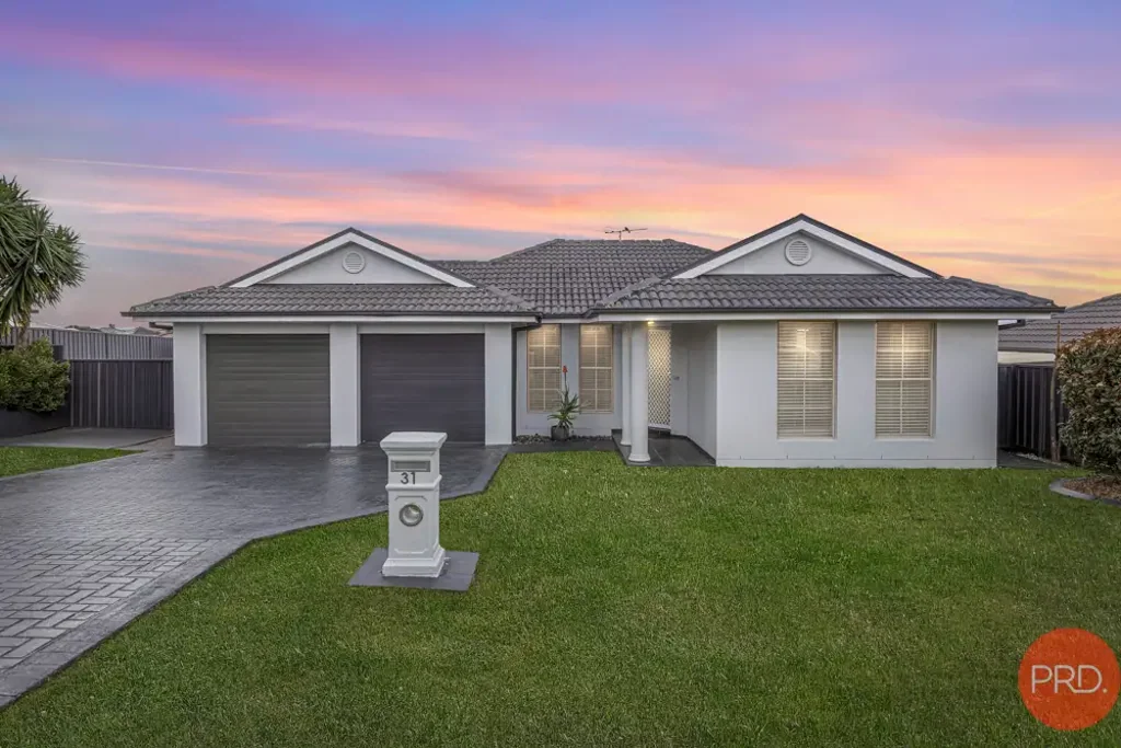 31 Lemonwood Circuit, Thornton, NSW 2322