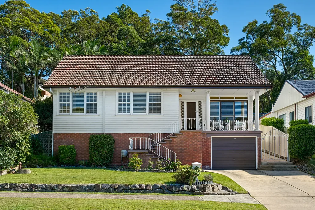 32 Grayson Avenue, Kotara, NSW 2289