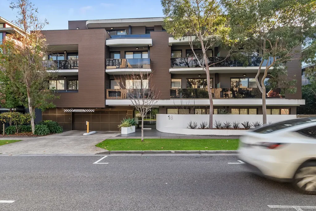 Blackburn 1غرفة نوم Leafy Blackburn Living with Modern Comfort and Everyday Convenience