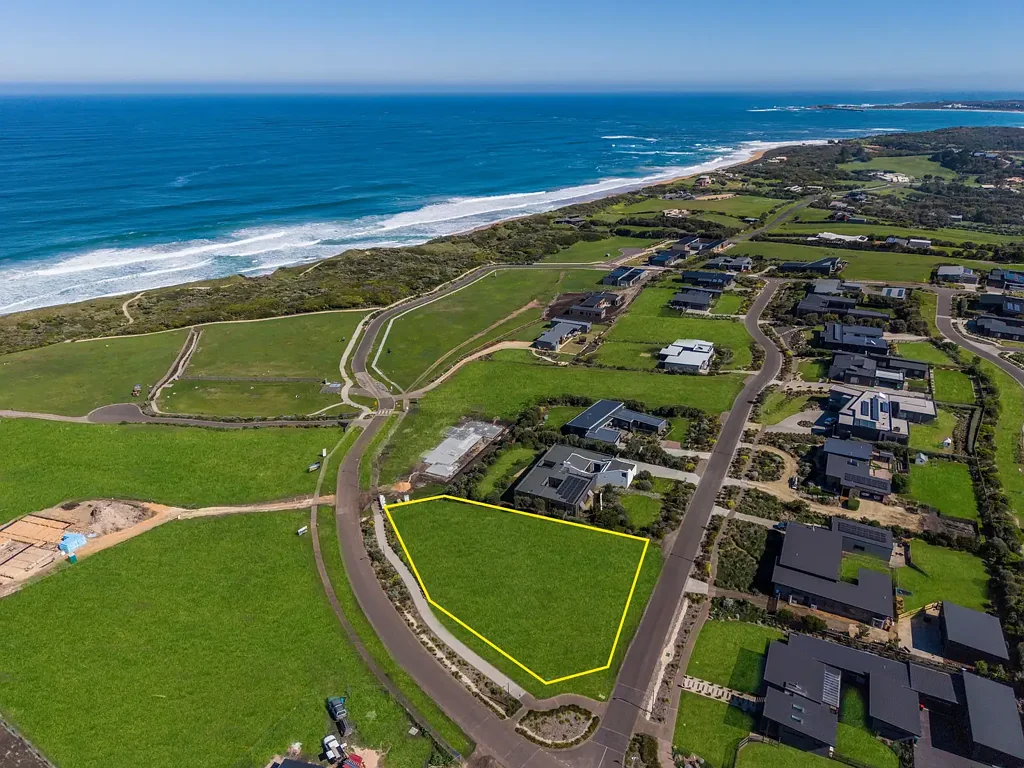 Warrnambool The Ultimate Coastal Blank Canvas