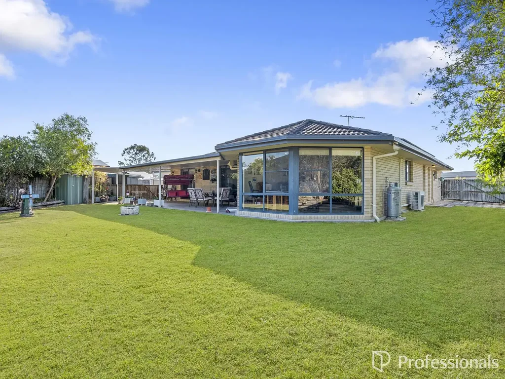 Flagstone 4 Slaapkamer Private Tranquil Entertainer's Oasis in the Heart of Flagstone!