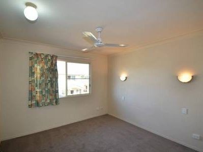 UNIT 24 1-19 BURNDA ST, KIRWAN QLD 4817, 0房, 0浴, Townhouse