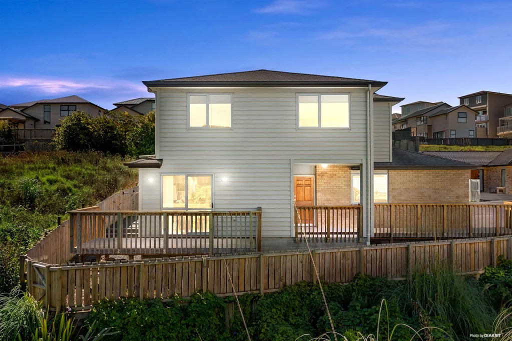 40 Arrowsmith Drive, Flat Bush, Manukau City, Auckland