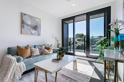 Modern Apartment in Eden View