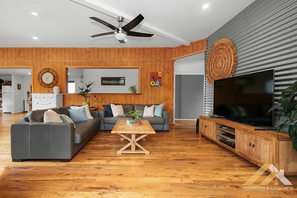 Johnsonville 3침실 MODERN HOME IN TRANQUIL SETTINGS WITH INVESTMENT POTENTIAL