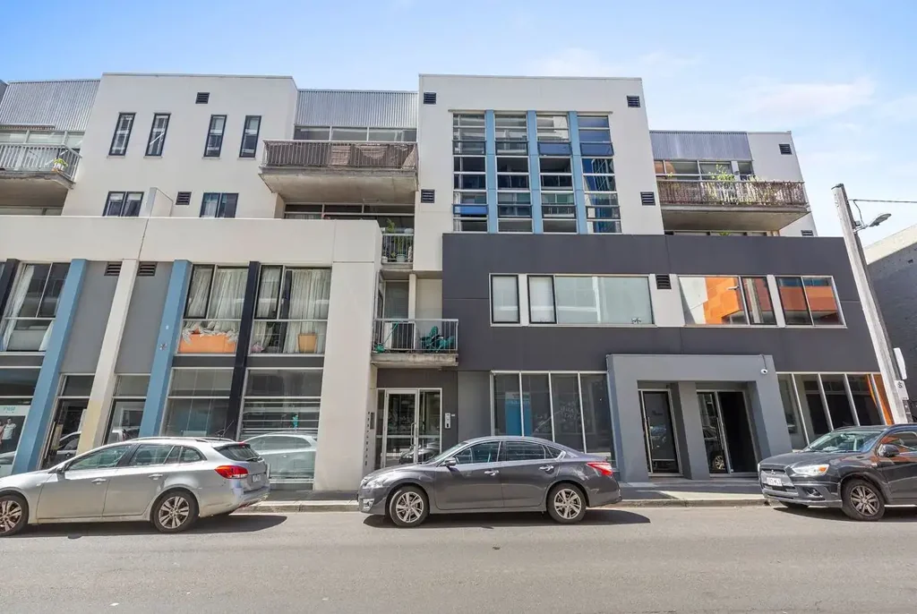 Prahran 1ห้องนอน ELEVATED ONE BEDROOM WITH SECURE PARKING