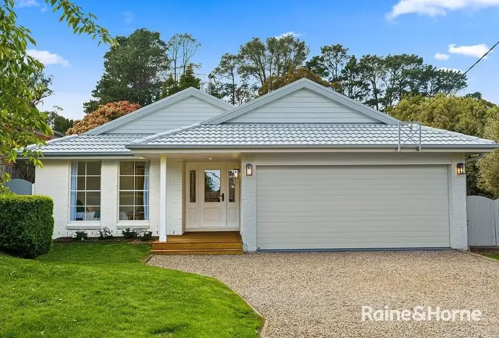 Energy-Efficient Family Living in Moss Vale