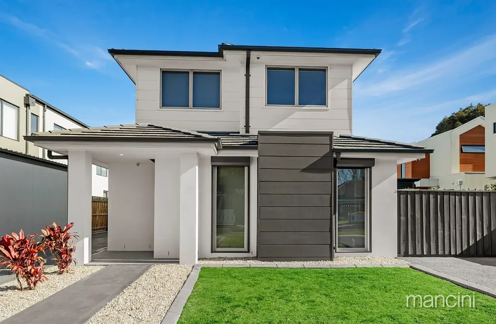 Altona 3 Bedroom Pristine Contemporary Style – Modern, Stylish & Low-Maintenance