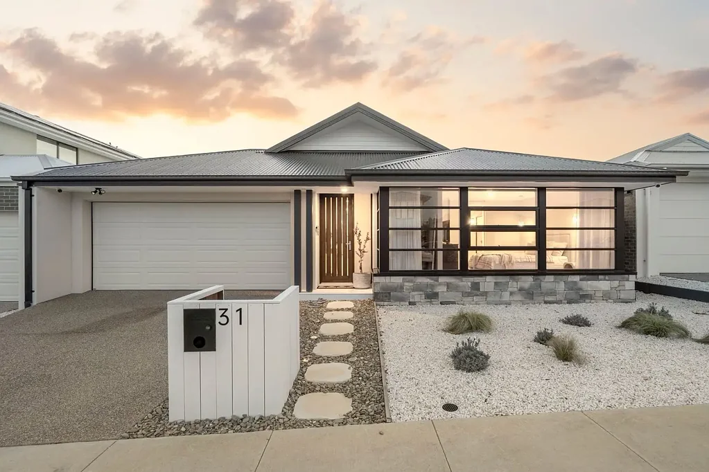 31 Dreamer Circuit, Mount Duneed, VIC 3217