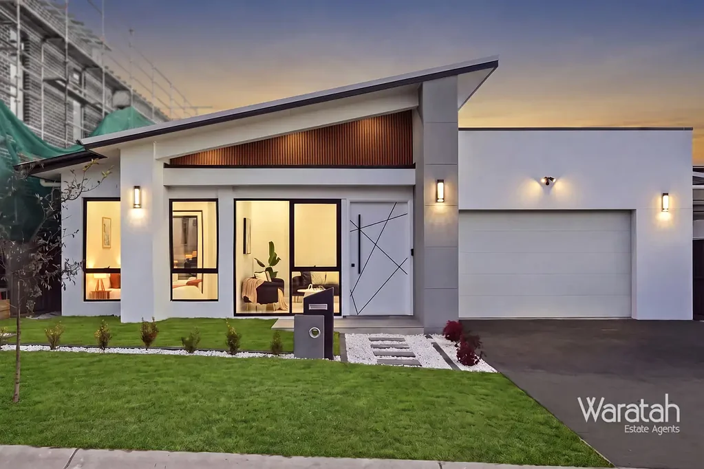 Box Hill 5房 带闪亮泳池的现代豪华单层住宅 Modern Luxury Single-Story Living with Sparkling Swimming Pool