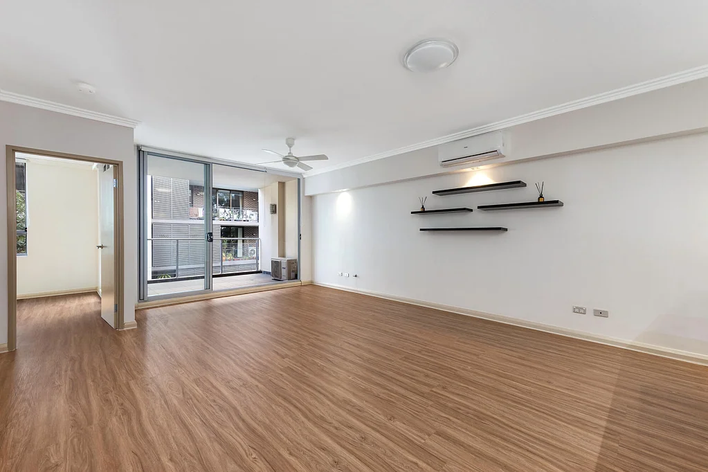 Waitara 2房 黄金地段，尽享时尚无忧生活 Stylish stress-free living in a prime lifestyle address