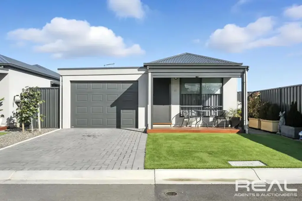 13/60A Strathaird Boulevard, Smithfield, SA 5114