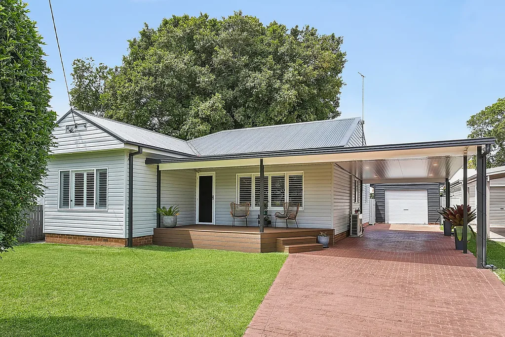 20 Layden Avenue, Engadine, NSW 2233