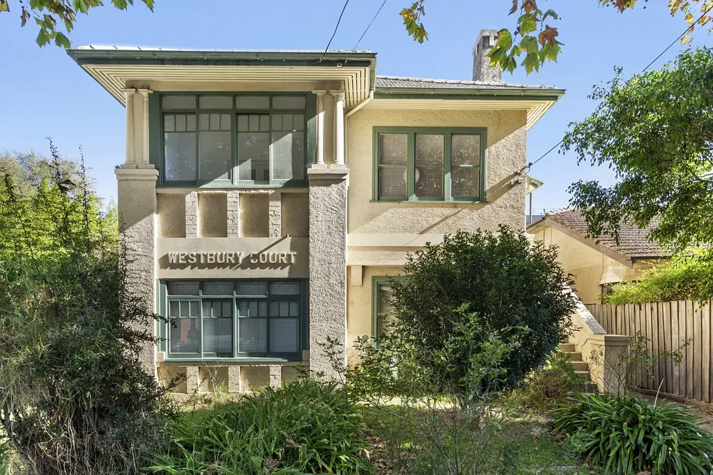 Light-Filled Art Deco Gem