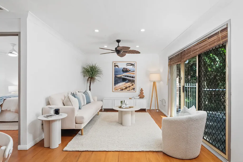 2 The Outlook, North Gosford, NSW 2250