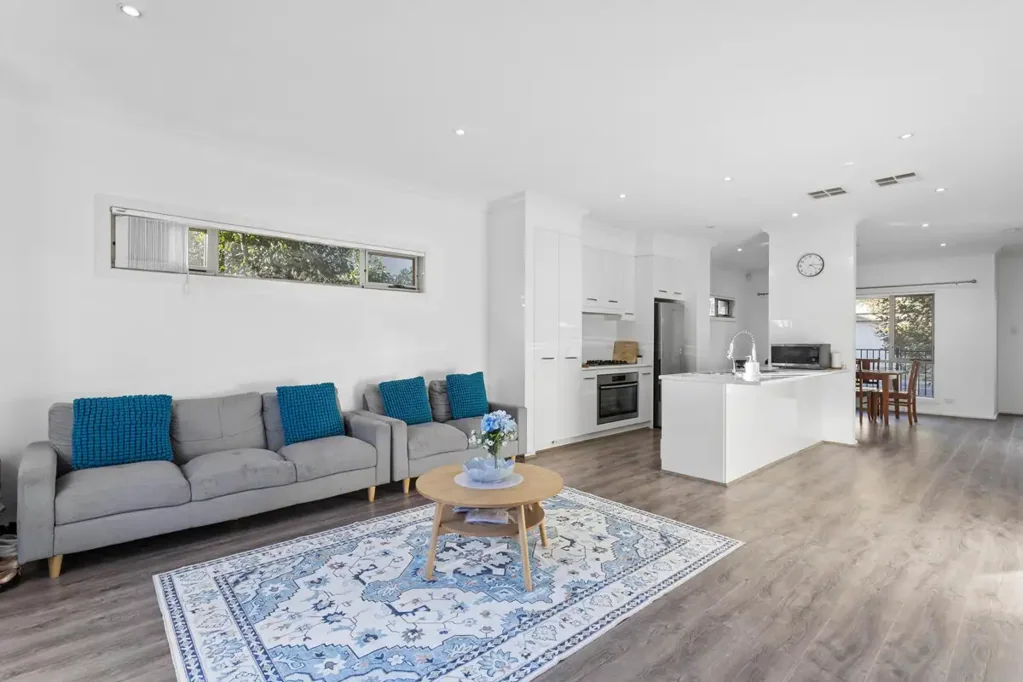 Mawson Lakes 3ห้องนอน Look no further, this is it!