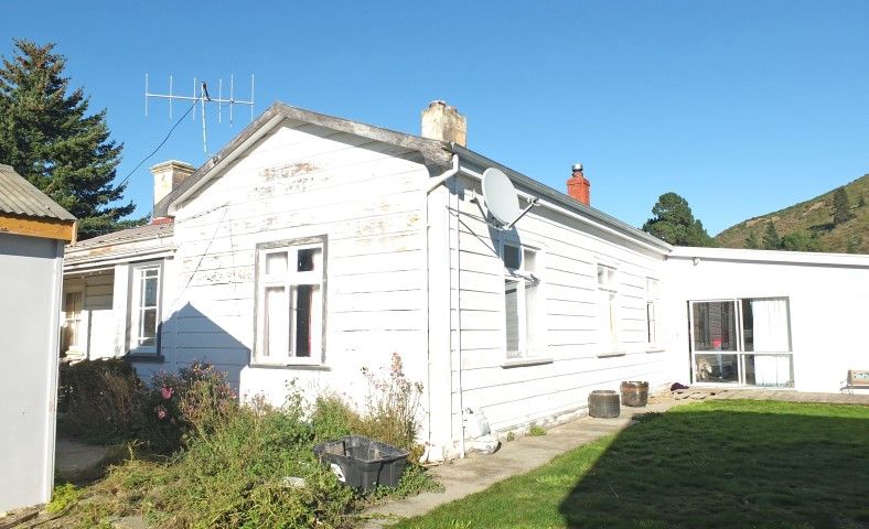 22 Ferguson Street, Kurow, Waitaki, 3部屋, 1バスルーム