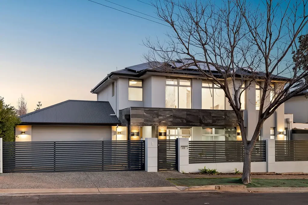 Prospect 4 Bedroom SOPHISTICATED CONTEMPORARY LIVING & UNPARALLELED CONVENIENCE