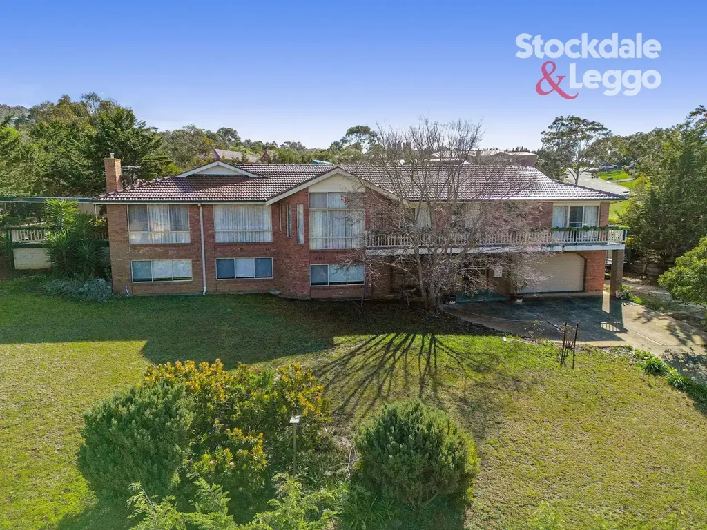 16 Ramsay Crescent, Darley, VIC 3340