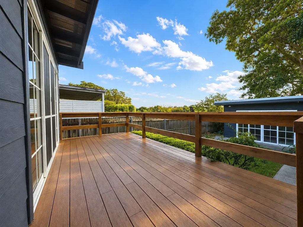 Large Family Home with Studio