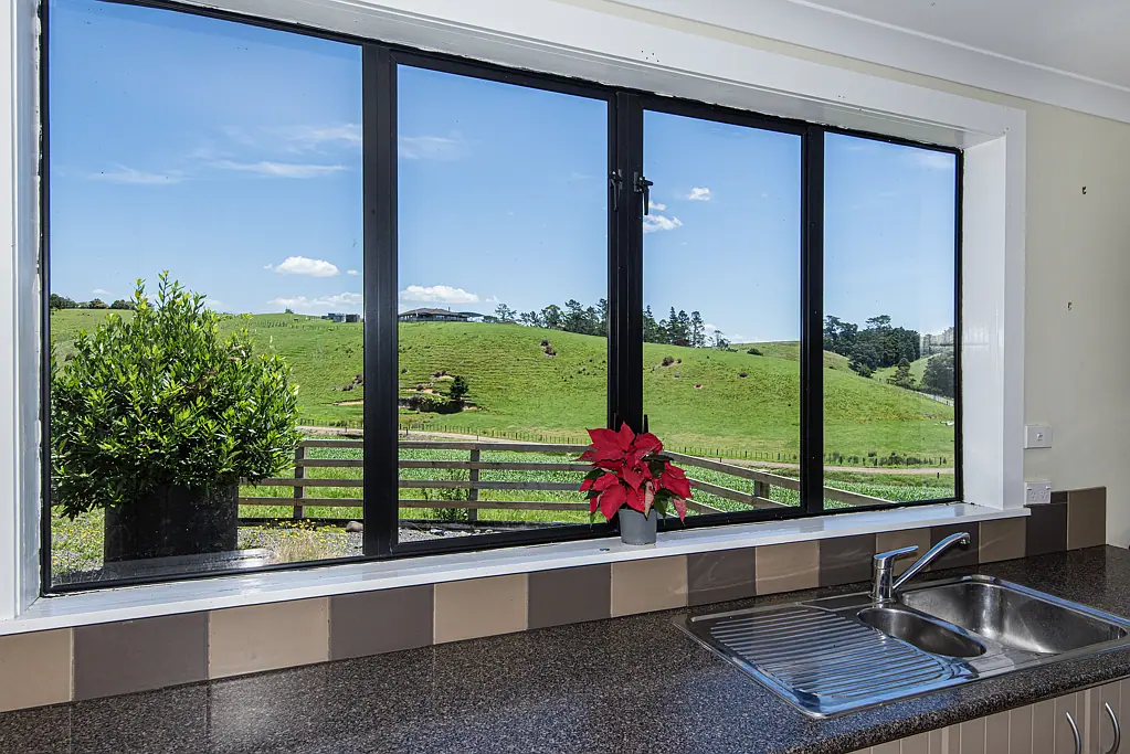 Hikurangi 4房  Act now - lifestyle living at its best!