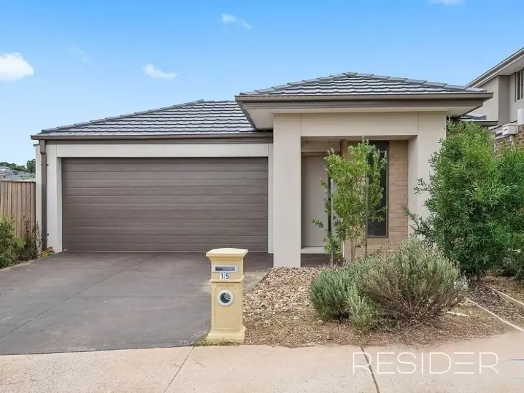 4 BEDROOM FAMILY HOME!