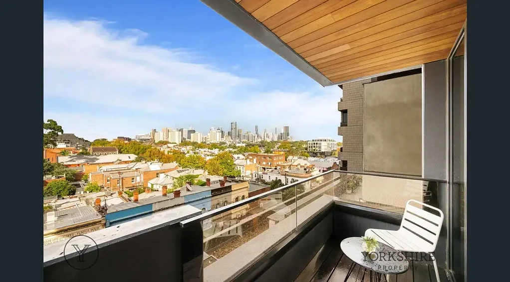 Stunning 1 Bedroom Apartment with City Views