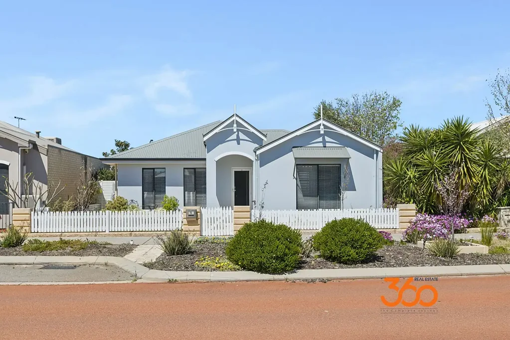 72 Neary Boulevard, Aveley, WA 6069