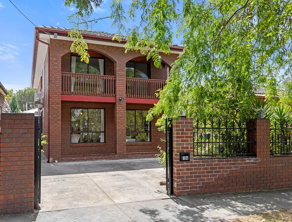 14 Charles Street, Seddon, VIC 3011