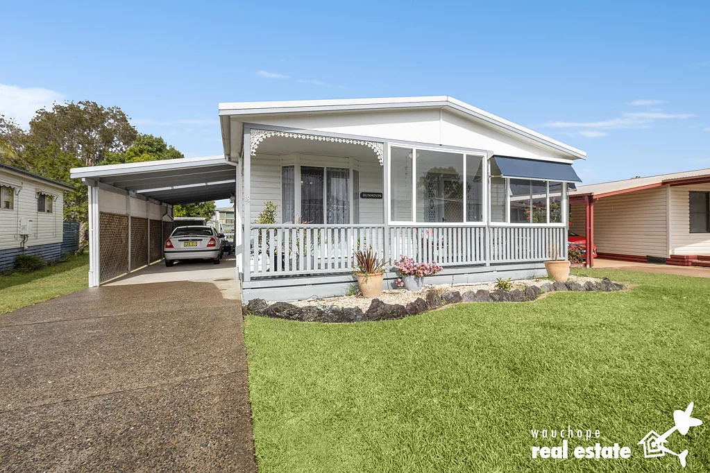 Port Macquarie 3ห้องนอน Spacious Three Bedroom home with Sunroom