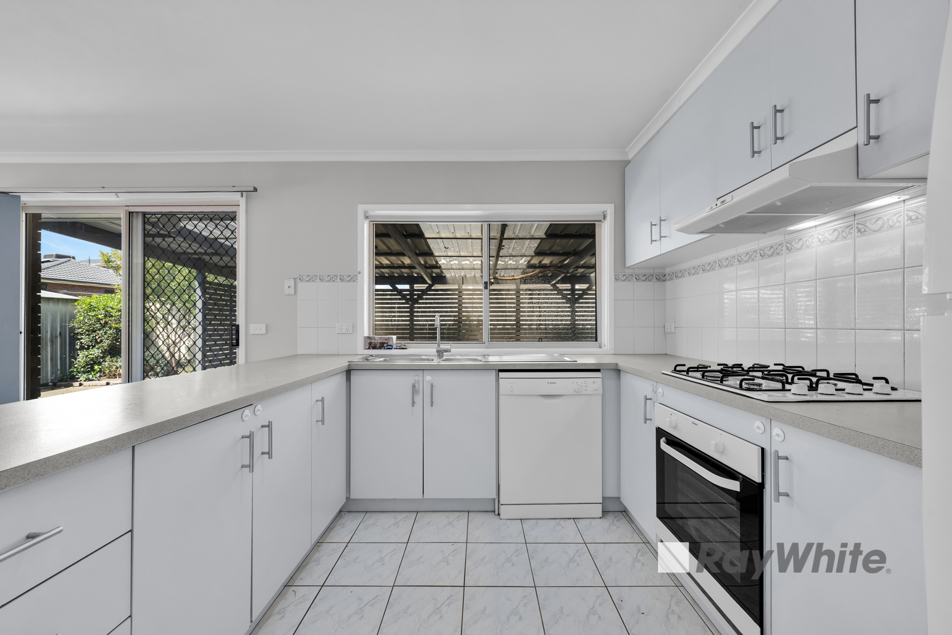 4 MALDON CT, NARRE WARREN VIC 3805, 0 Schlafzimmer, 0 Badezimmer, House