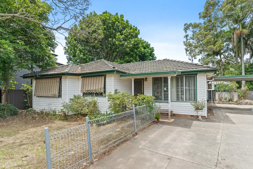17 Thames Place, Seven Hills, NSW 2147