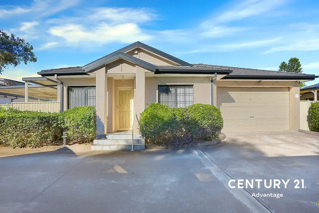 10/18 Magowar Road, Pendle Hill, NSW 2145