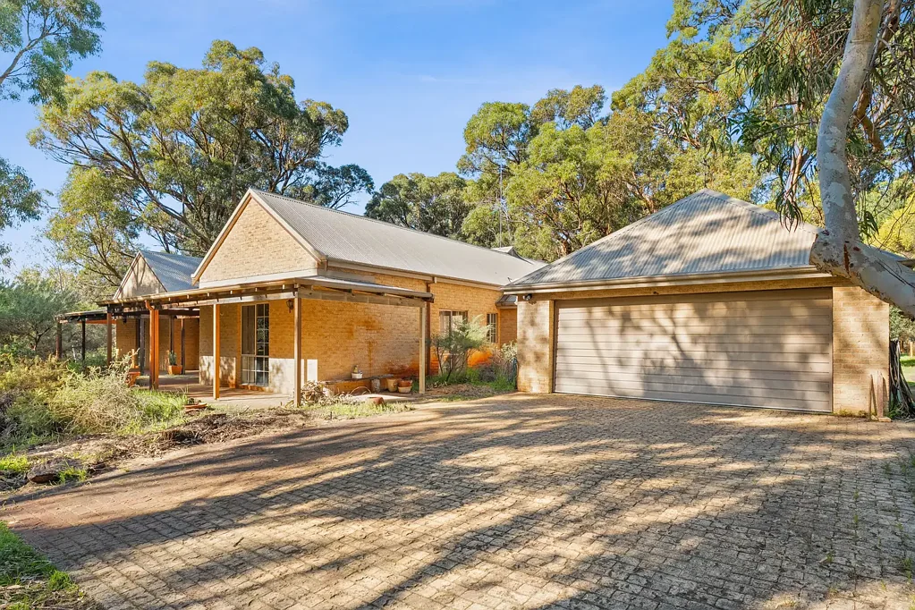 205 Wandoo Drive, Baldivis, WA 6171