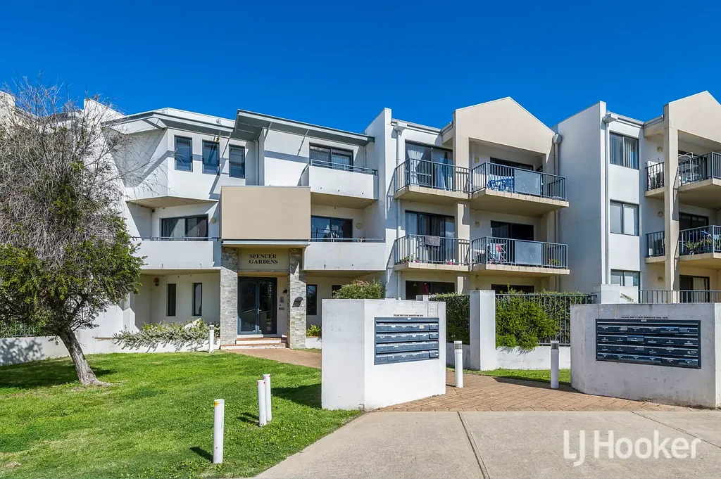 40/17 Southdown Place, Thornlie, WA 6108