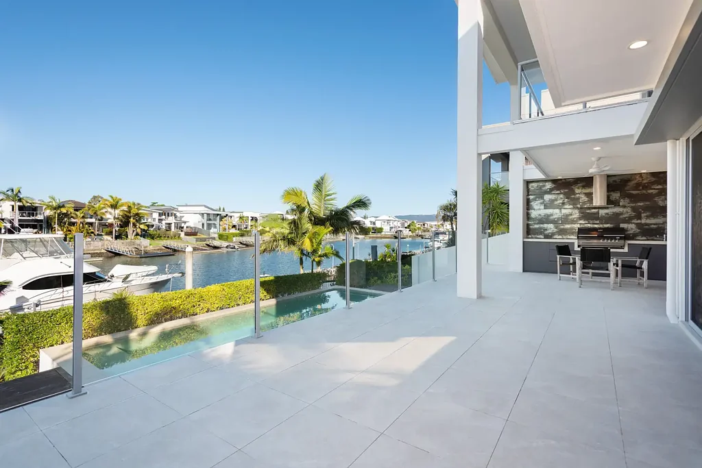 24 Quayside Drive, Helensvale, QLD 4212