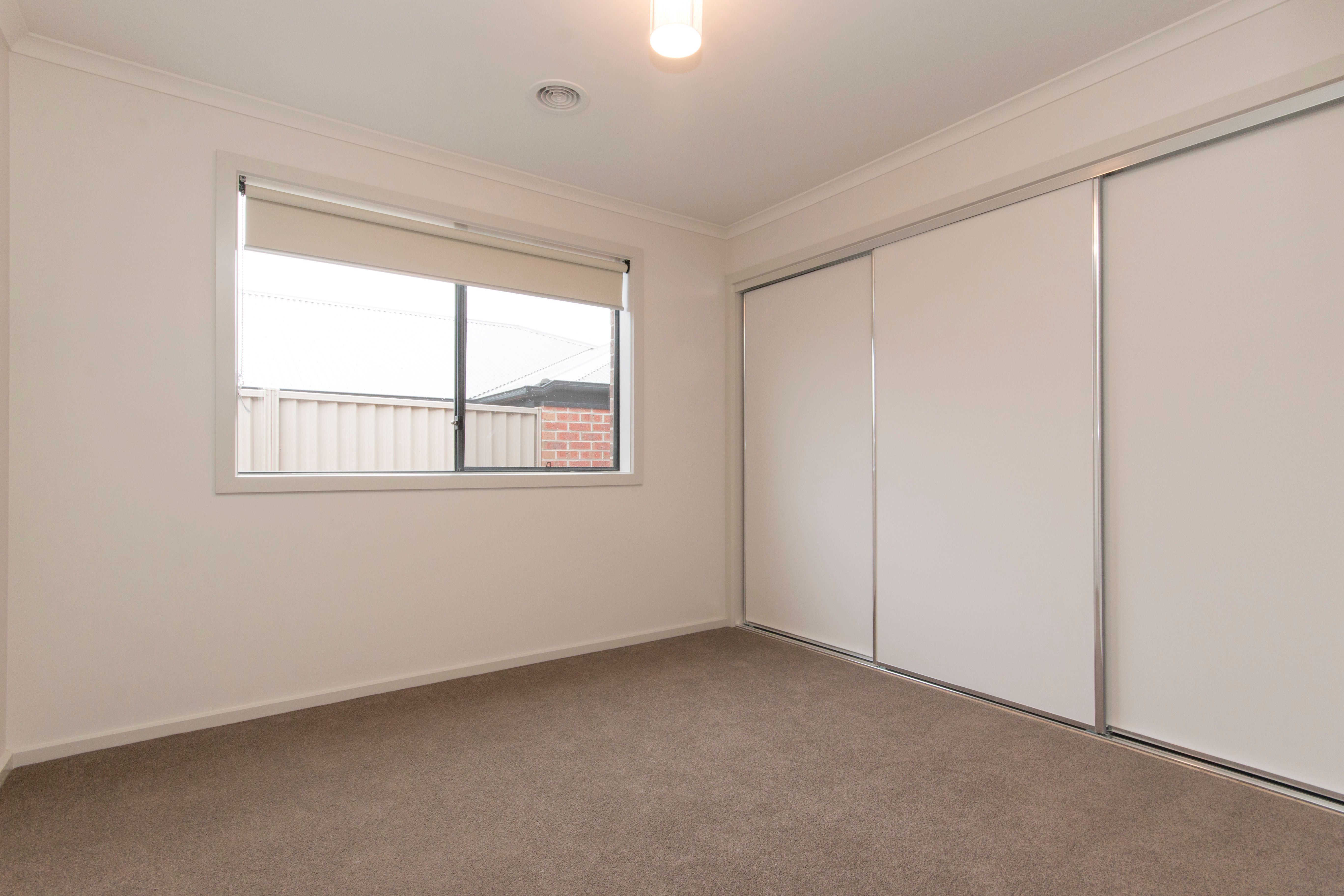 39 FRASER ST, MOUNT PLEASANT VIC 3350, 0 chambres, 0 salles de bain, House