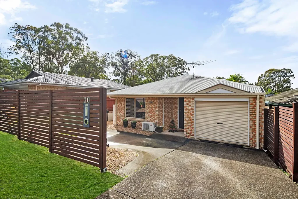 Mount Cotton 3chambre Modern, Low-Maintenance Living in the Heart of Mount Cotton
